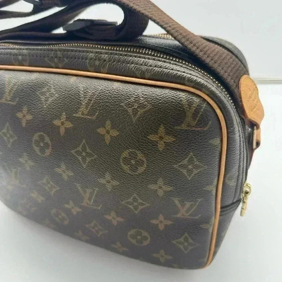 LOUIS VUITTON Reporter PM Crossbody Shoulder Bag M45254 Monogram (Unisex) - Picture 13 of 15